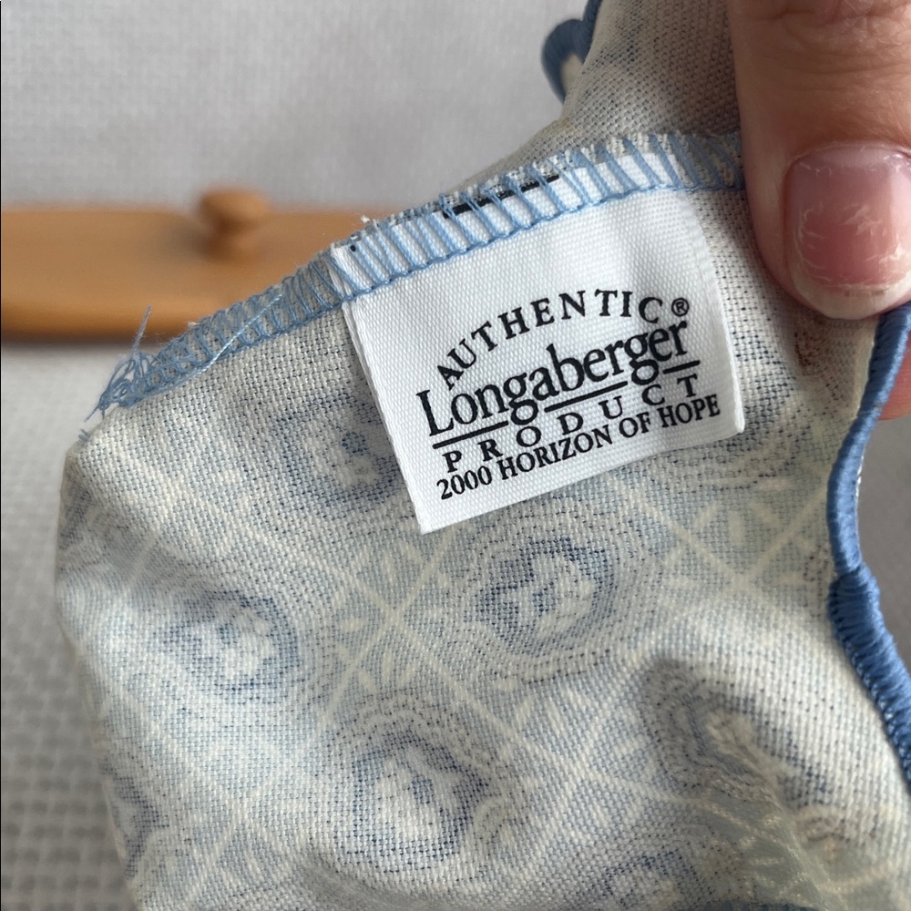 Longaberger Horizon of Hope Basket with Blue Lining - Picture 14 of 15